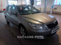�koda Octavia 1.6i, �R, servis.kniha, AC