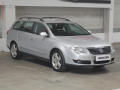 Volkswagen Passat 2.0TDI, R, Navi, tempo