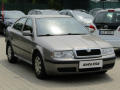 koda Octavia 1.6i, AC