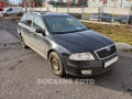 koda Octavia 2.0 TDi, R, vhev sed., xen