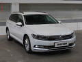Volkswagen Passat 2.0TDi, LED, navi