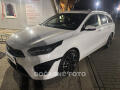 Kia Ceed 1.5i, �R, AT, navi, LED
