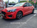 Ford Focus 1.0, R, servis.kniha