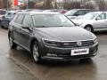 Volkswagen Passat 2.0TDi 4x4, �R, LED