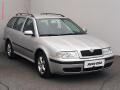 �koda Octavia 1.6 i, AC, ta�n�