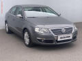 Volkswagen Passat 2.0 TDi, Highline