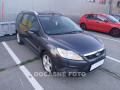 Ford Focus 1.8i, AC, vhev sed