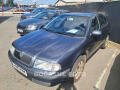 �koda Octavia 1.6MPi, �R