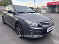 Hyundai i30 1.4i, �R, AC, ta�n�