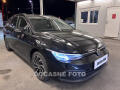 Volkswagen Golf 1.5TSi, LED, autoAC