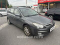 Hyundai i30 1.6CVV-T, 2.maj,�R
