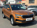 �koda Karoq 1.0TSi, �R, AC, v�h�ev sed.