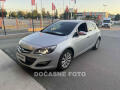 Opel Astra 1.4 Turbo, �R, servis.kniha