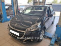 Peugeot 208 1.2i, 2.maj,�R, servis.kniha