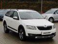 koda Octavia 2.0TDi 4x4, DSG, navi, autoAC