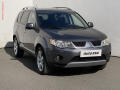 Mitsubishi Outlander 2.2d 4x4, 7m�st, servis.kniha