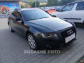 Audi A5 2.0TDi, AC, park.�idla