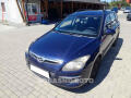 Hyundai i30 1.6CVVT, �R