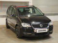 Volkswagen Touran 1.9TDI, autoAC, temp