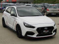 Hyundai i30 2.0 i, serviska