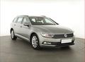 Volkswagen Passat 2.0 TDI, Serv.kniha, Navi