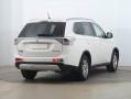 Mitsubishi Outlander (2014) 2.2 DI-D, 4X4, Serv.kniha - náhled 4