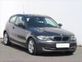 BMW 118i, Xenony, Tempomat
