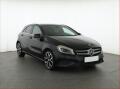 Mercedes-Benz A 180 d, Xenony, Tempomat
