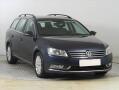 Volkswagen Passat Comfortline 2.0 TDI, Xenony
