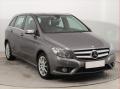 Mercedes-Benz Edition B 200, Ke, Tempomat