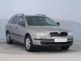�koda Octavia 1.6, �R,1.maj, Serv.kniha