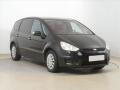 Ford S-MAX 2.0 TDCi, po STK, obl�ben� v�z