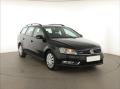 Volkswagen Passat 1.6 TDI, Serv.kniha, Navi