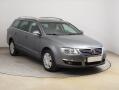 Volkswagen Passat Highline 2.0 TDI, po STK