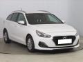 Hyundai i30 Trikolor 1.6 CRDi, Serv.kniha