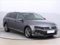 Volkswagen Passat Highline 2.0 TDI, Ke, Navi