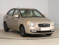 Hyundai Accent 1.4i, slun stav