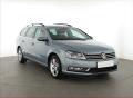 Volkswagen Passat 1.6 TDI, Serv.kniha, Xenony