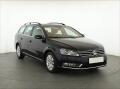 Volkswagen Passat Highline 2.0 TDI, Serv.kniha