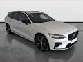 Volvo V60 R-Design T8 Twing Engine