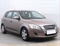 Kia Ceed 1.4 CVVT, nov� STK, Ta�n�