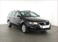 Volkswagen Passat Comfortline 1.8 TSI, nová STK