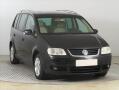 Volkswagen Touran 2.0 TDI, po STK, jezd� v�born�