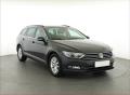 Volkswagen Passat 2.0 TDI, Serv.kniha, Navi