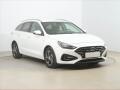 Hyundai i30 1.5 T-GDI MHEV, Automat, Navi