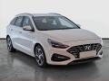 Hyundai i30 Family Smart 1.5 T-GDI MHEV