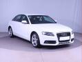 Audi A4 2.0 TDI, Xenony, Tempomat