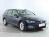 Volkswagen Passat 2.0 TDI, Serv.kniha, Navi