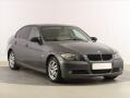 BMW 320 i, po STK, zamluveno