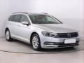 Volkswagen Passat 2.0 TDI, Serv.kniha, Navi